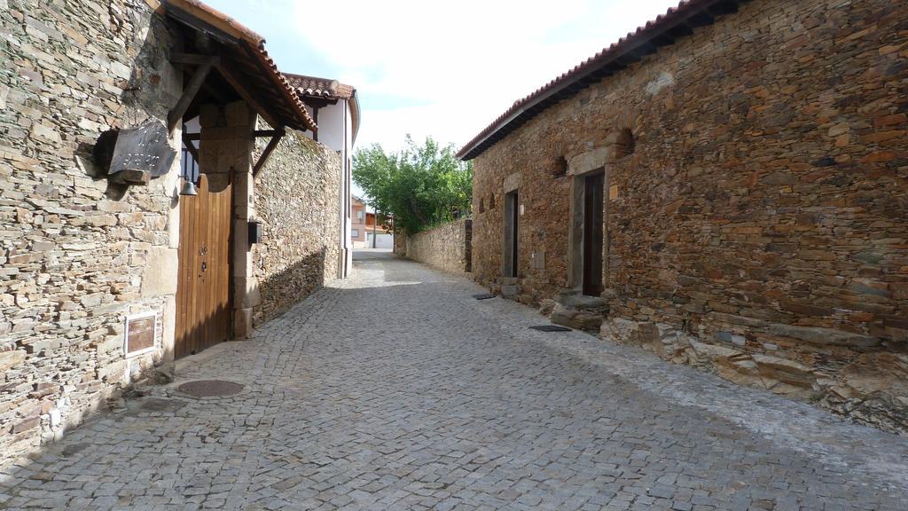 Casas De Campo Da Quinta Entre Rios Mirandela Eksteriør billede